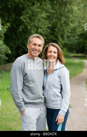 Survêtements de couple Banque D'Images