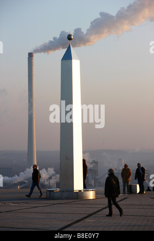 Cadran solaire sur l'obélisque et Hoheward astuce Herten Allemagne Banque D'Images