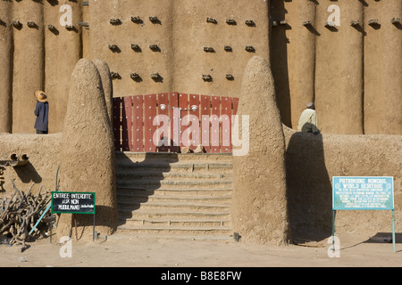 La Grande Mosquée de Djenné au Mali en Afrique de l'Ouest Banque D'Images