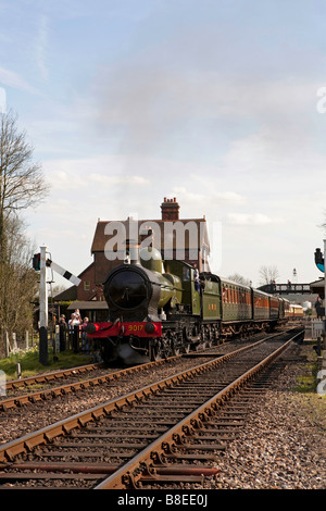 GWR Comte de Berkeley sur le moteur à vapeur Bluebell railway Banque D'Images