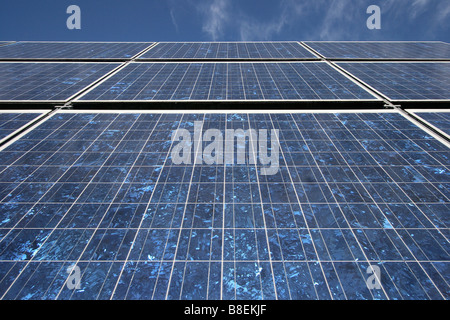 Panneaux solaires à Adlershof, Berlin, Allemagne Banque D'Images