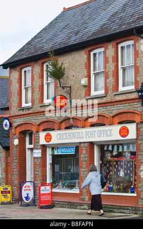 Bureau de poste local à Crickhowell Powys Pays de Galles UK Banque D'Images