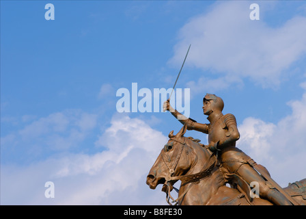 Statue de Jeanne d'Arc Blois France Banque D'Images
