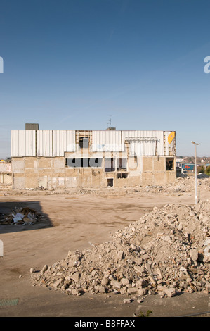 Studio de télévision partiellement démolie Banque D'Images