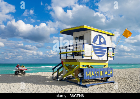 Lifeguard Station sur South Beach, Miami Beach, Gold Coast, Florida, USA
