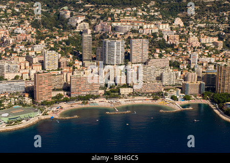 Plage du Larvotto Montecarlo Voir l'hélicoptère de Cote d Azur Monaco Banque D'Images