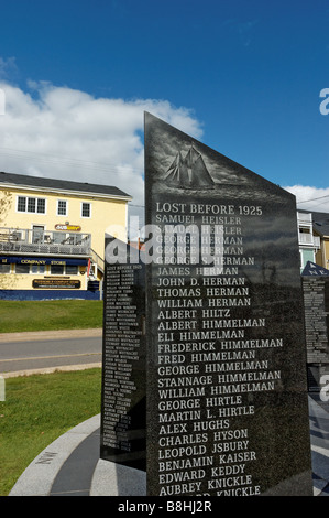 Le Fishermans Memorial à Lunenburg en Nouvelle-Écosse, Canada Banque D'Images