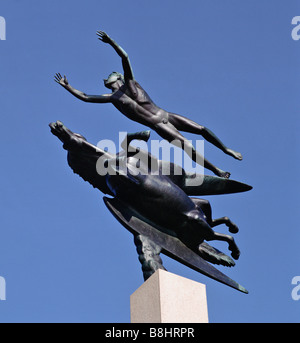 Stockholm Suède Réplique de l'homme et de Pegasus par Wilhelm Carl Emil Andersson Milles 1875 à 1955 à Millesgarden Banque D'Images