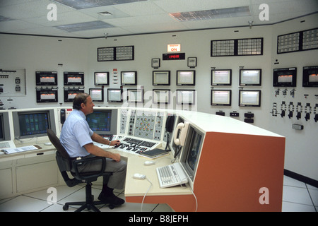 Salle de contrôle des réacteurs nucléaires à l'Idaho National Engineering Lab situé dans le désert entre l'Arco et de l'Idaho Falls Idaho Banque D'Images