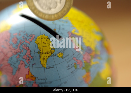 Globe / Global money box,aide outre-mer, l'aide étrangère, l'économie Banque D'Images
