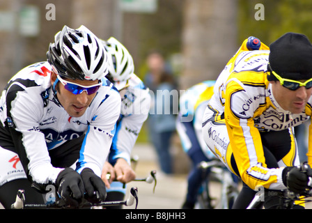 SACRAMENTO CA 14 février 2009 Saxo Bank et l'équipe de Colombie-britannique cyclistes course à Amgen Tour de Californie time trials Banque D'Images