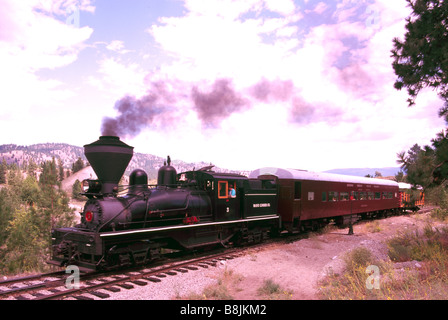 Une locomotive à vapeur restauré 1924 Shay sur l 'historique' de Kettle Valley Railway dans la vallée de l'Okanagan en Colombie-Britannique, Canada Banque D'Images