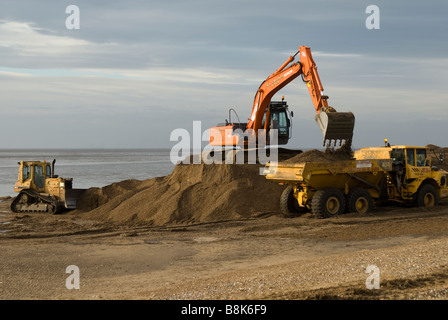 Annuel des bulldozers grande poussée de remettre en forme les plages Banque D'Images