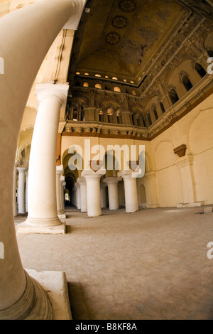 Inde Madurai Tamil Nadu Tirumalai Nayak Palace hall principal objectif fisheye view colonnade Banque D'Images