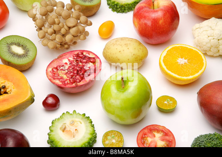 Close up de différentes sortes de fruits et légumes Banque D'Images