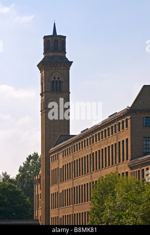 Nouveau moulin Saltaire Bradford UK Banque D'Images