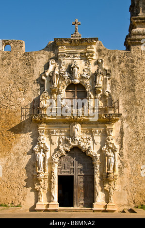 Mission San Jose porte bois porte entrée de l'église San Antonio Missions National Park Texas Tx Banque D'Images