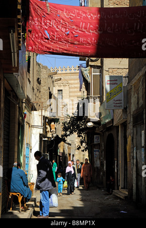 Le Caire, Égypte. Une scène de rue au Caire Islamique près du bazar Khan el-Khalili. L'année 2009. Banque D'Images