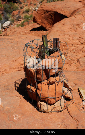 Rock cairn dans le désert près de Sedona AZ Banque D'Images