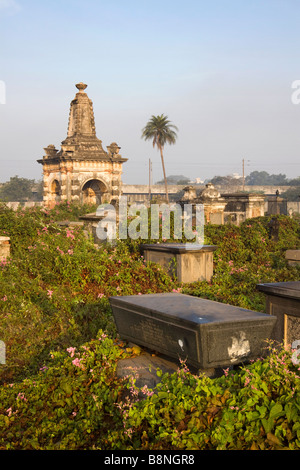 L'Inde Tamil Nadu Chennai St Marys cimetière tombes coloniale historique Banque D'Images