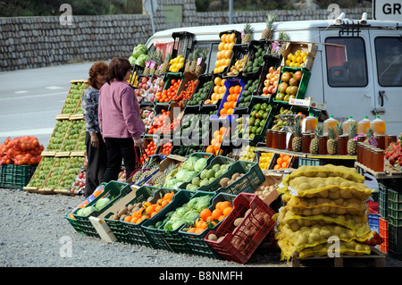 Les fruits et légumes vendus sur le bord de la route de l'UE au sud de l'Espagne Banque D'Images