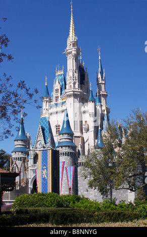 Cinderella's Castle, le parc à thème Magic Kingdom, Disney World, Orlando, Floride, USA Banque D'Images