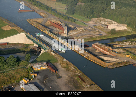 Traversée du canal Dortmund-Ems Lippe, Rivière-du-Nord - Westphalie, Allemagne, la Ruhr, Castrop-Rauxel Banque D'Images