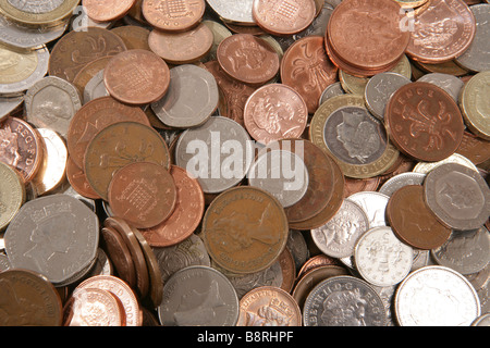 Pile de l'argent anglais en studio Banque D'Images