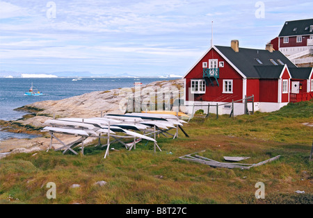 Maison traditionnelle dans un village de pêcheurs du Groenland, Greenland Banque D'Images