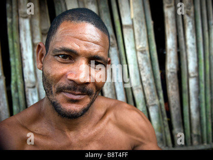 Guide de la JUngle lors d'une expédition à travers l'infâme région Darien Panama Banque D'Images