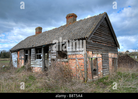 Bâtiment de ferme en ruine Banque D'Images