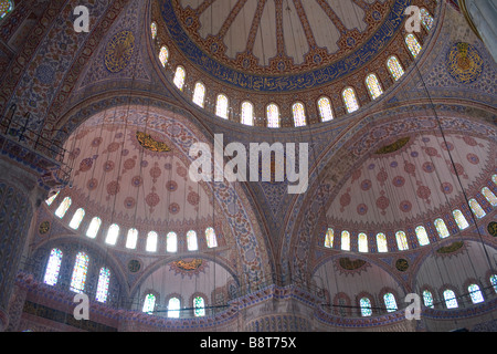 Intérieur de la Mosquée Bleue Sultan Ahmed à Istanbul, Turquie Banque D'Images