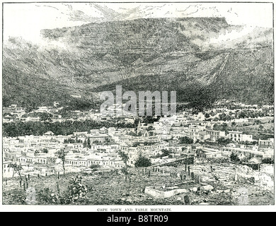Cape Town et Table Mountain, Cape Town est la deuxième ville la plus peuplée de l'Afrique du Sud, faisant partie de la région métropolitaine de municipalités Banque D'Images