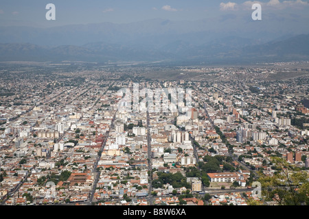 Vue aérienne de la ville de Salta, de Cerro San Bernardo Banque D'Images