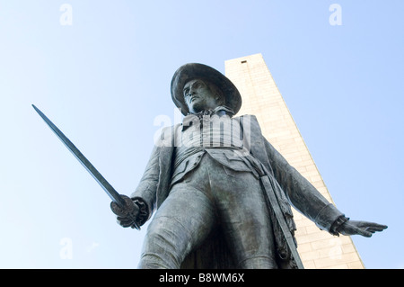 La statue du colonel William Prescott au Bunker Hill Monument Boston Charlestown Banque D'Images