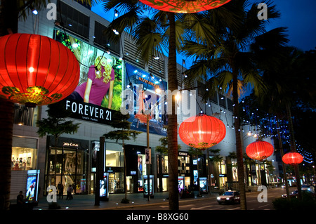 Bukit Bintang Kuala Lumpur, en Malaisie, Star Hill Gallery la nuit Pavilion Banque D'Images