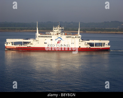 Ferry Red Funnel Osprey rouge Banque D'Images