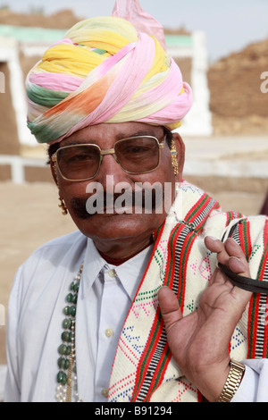 Inde Rajasthan Rajasthan Jaisalmer man portrait Banque D'Images