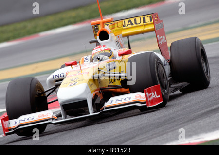 Simone Rosa Semedia 1003 Barcelone 2009 ESP Les voitures de Formule 1 nella foto F Alonso Renault F1 Racing team Banque D'Images