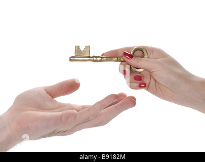 Femme donnant une touche pour un homme Banque D'Images