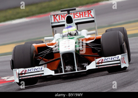 Simone Rosa Semedia 0903 Barcelone 2009 ESP Les voitures de Formule 1 nella foto G Fisichella Force India F1 Racing team Banque D'Images