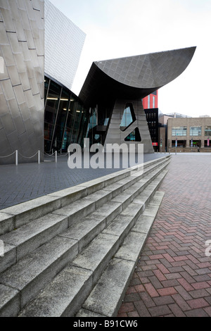 Une vue sur le complexe Lowry à Salford Quay Manchester England UK Banque D'Images