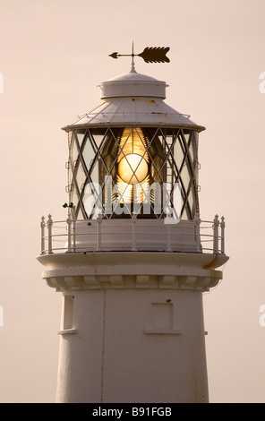 Phare sur Southstack, Anglessey, au Pays de Galles Banque D'Images