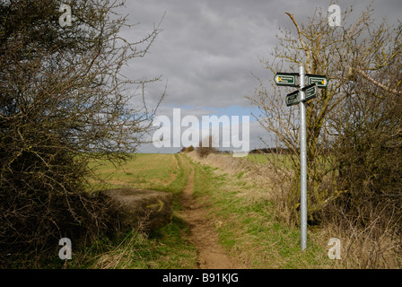 Le Viking Way près de Ancaster, Lincolnshire, Angleterre. Banque D'Images