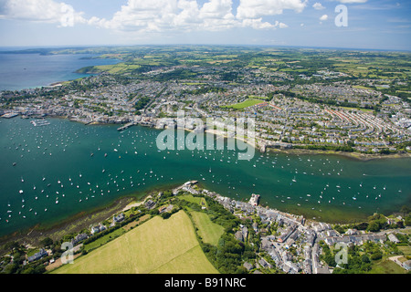 Vue aérienne de la côte Falmouth ville port Cornwall Angleterre Royaume-Uni GB Banque D'Images