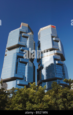 Avis de Lippo Centre à partir de Hong Kong Park, l'île de Hong Kong Banque D'Images