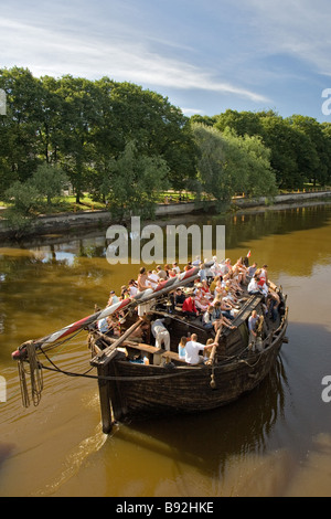 Barge à Jõmmu hanséatique sur la rivière Emajõgi, Estonie Banque D'Images