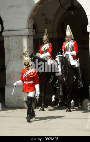 Household Cavalry marching London UK Banque D'Images