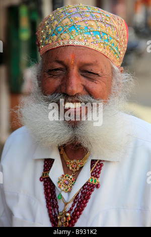 Inde Rajasthan Udaipur old man portrait Banque D'Images