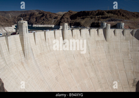 Vue sur le Barrage Hoover de la côté du Nevada. Banque D'Images